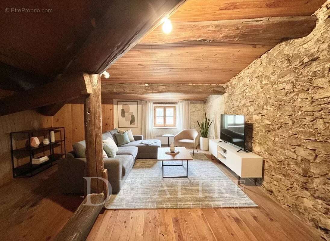 Appartement à LE ROURET