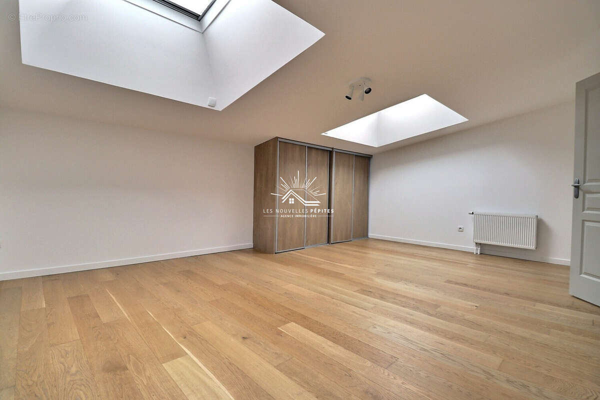 Appartement à CROIX