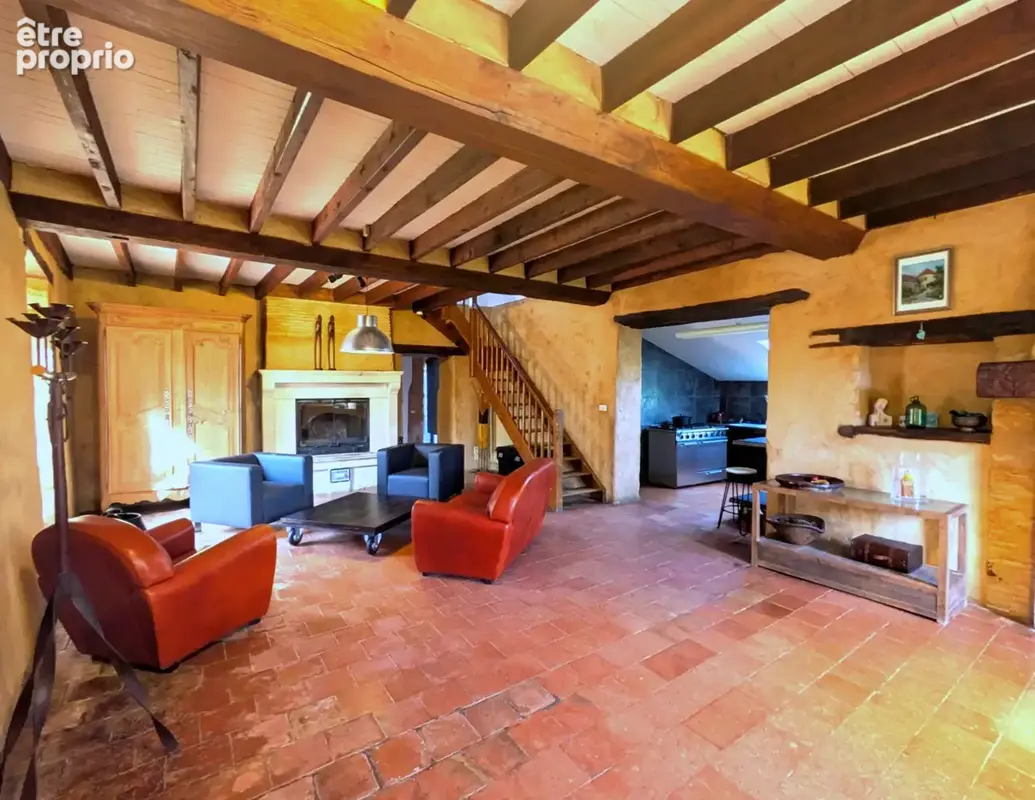 Photo Maison à Souligne-Flace au prix de 283 500€
