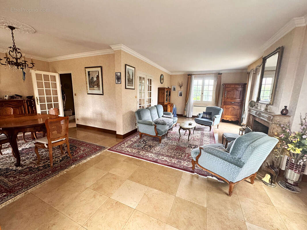 Maison à FONTAINE-LES-DIJON