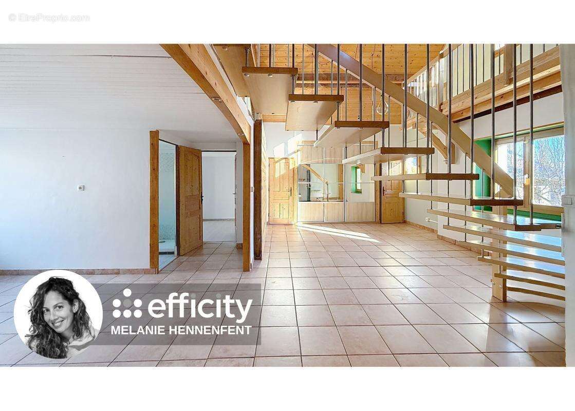 Appartement à AMANCY