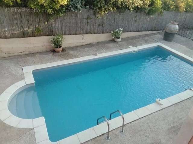 Maison à ROUSSILLON