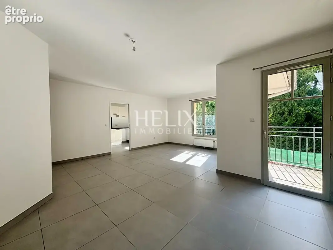Joli duplex dans une résidence récente  de standing avec terrasse et balcon à L'Etang La Ville 4 pièce(s) 107.34 m2 - photo 2