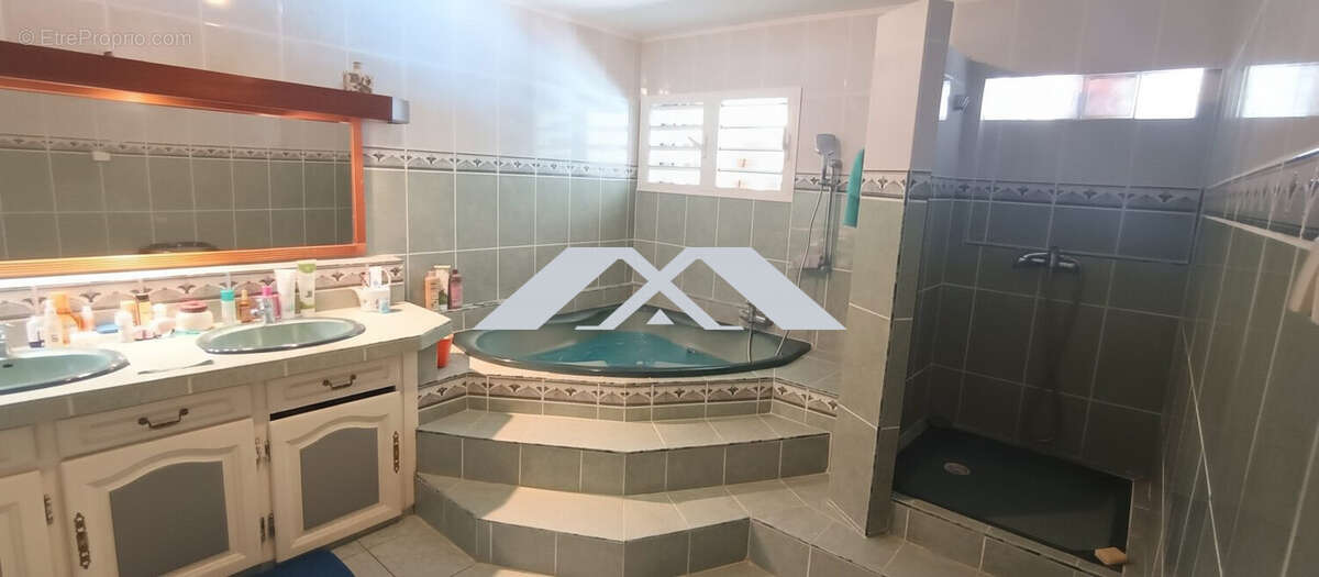 Maison à LE TAMPON