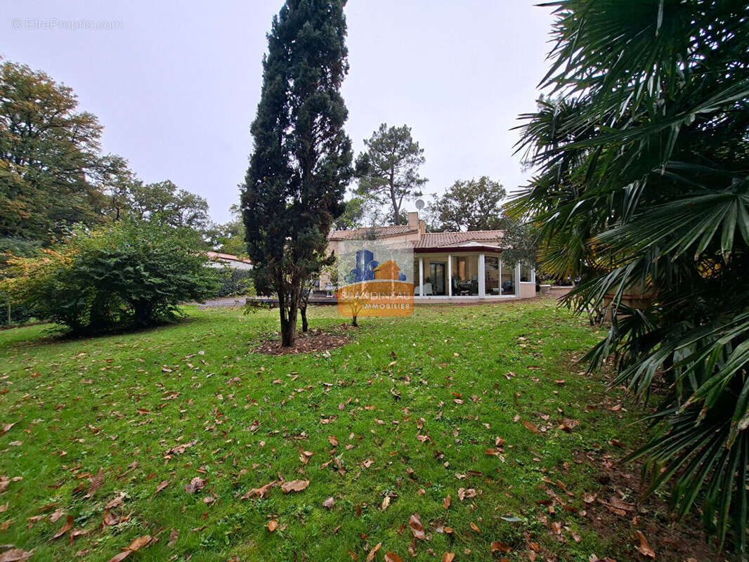 Maison à SAINTE-PAZANNE