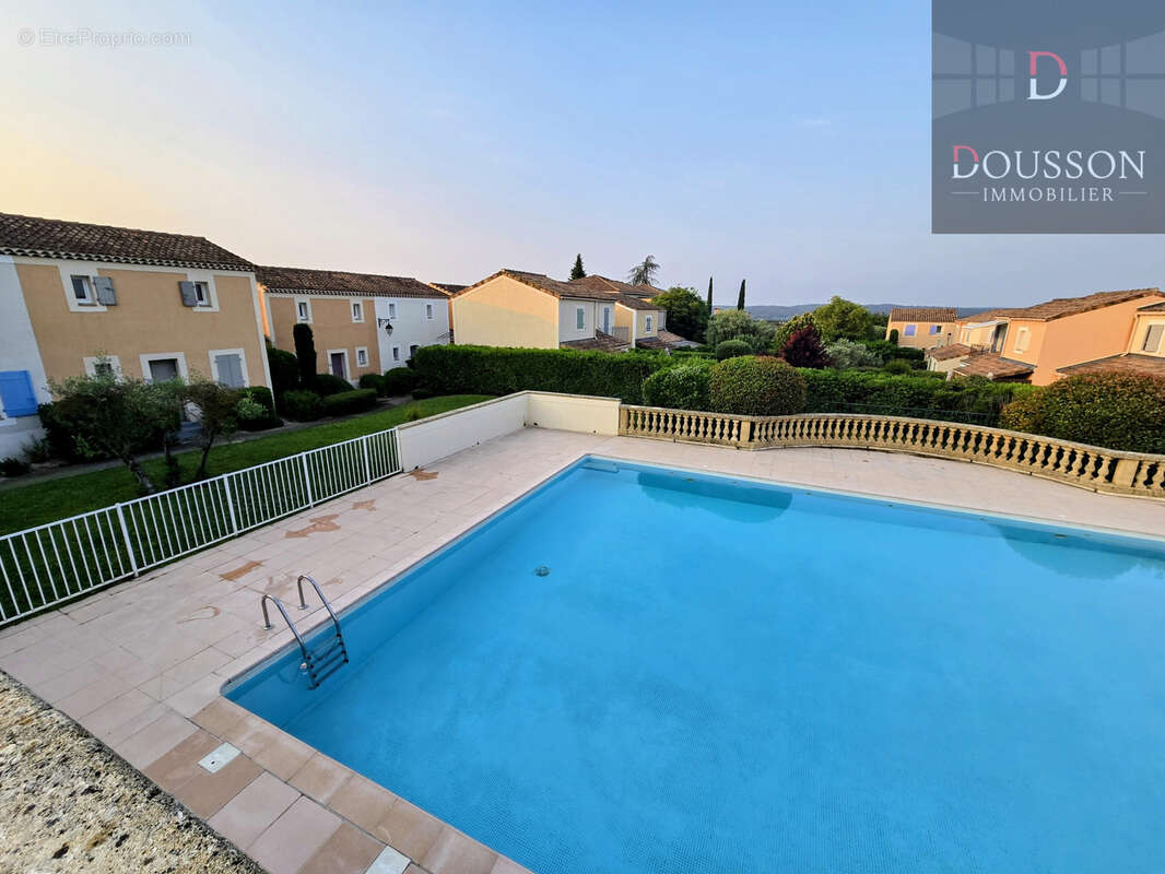 Appartement à UZES