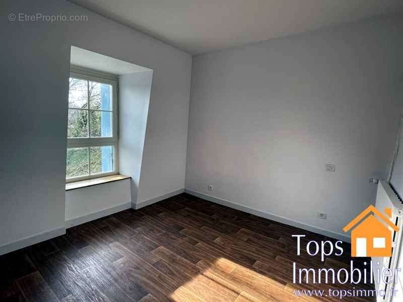 Maison à LA CAPELLE-BLEYS