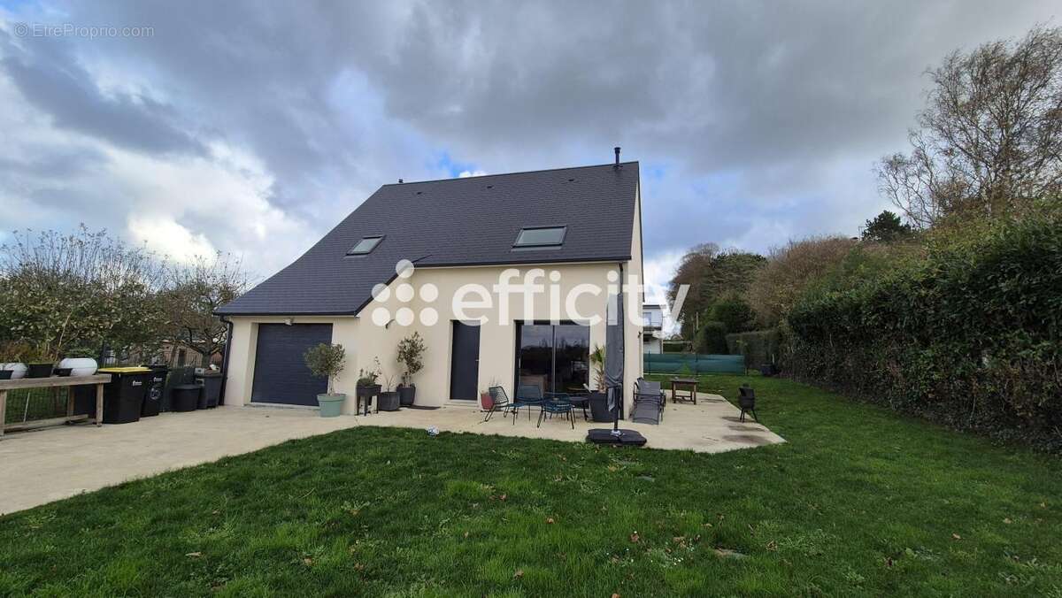 Maison 100 m² à Maisons  - photo 5