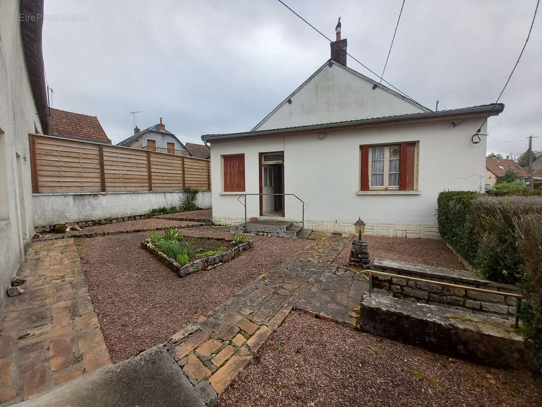 Maison à BICHES