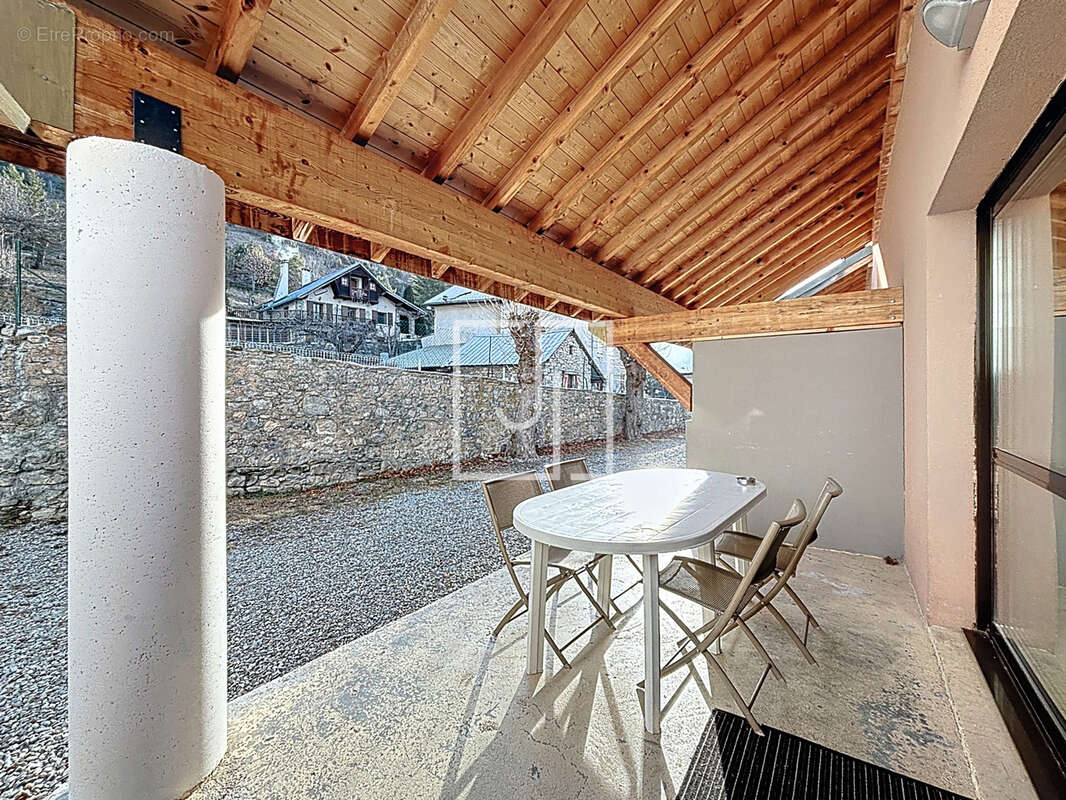 Appartement à JAUSIERS