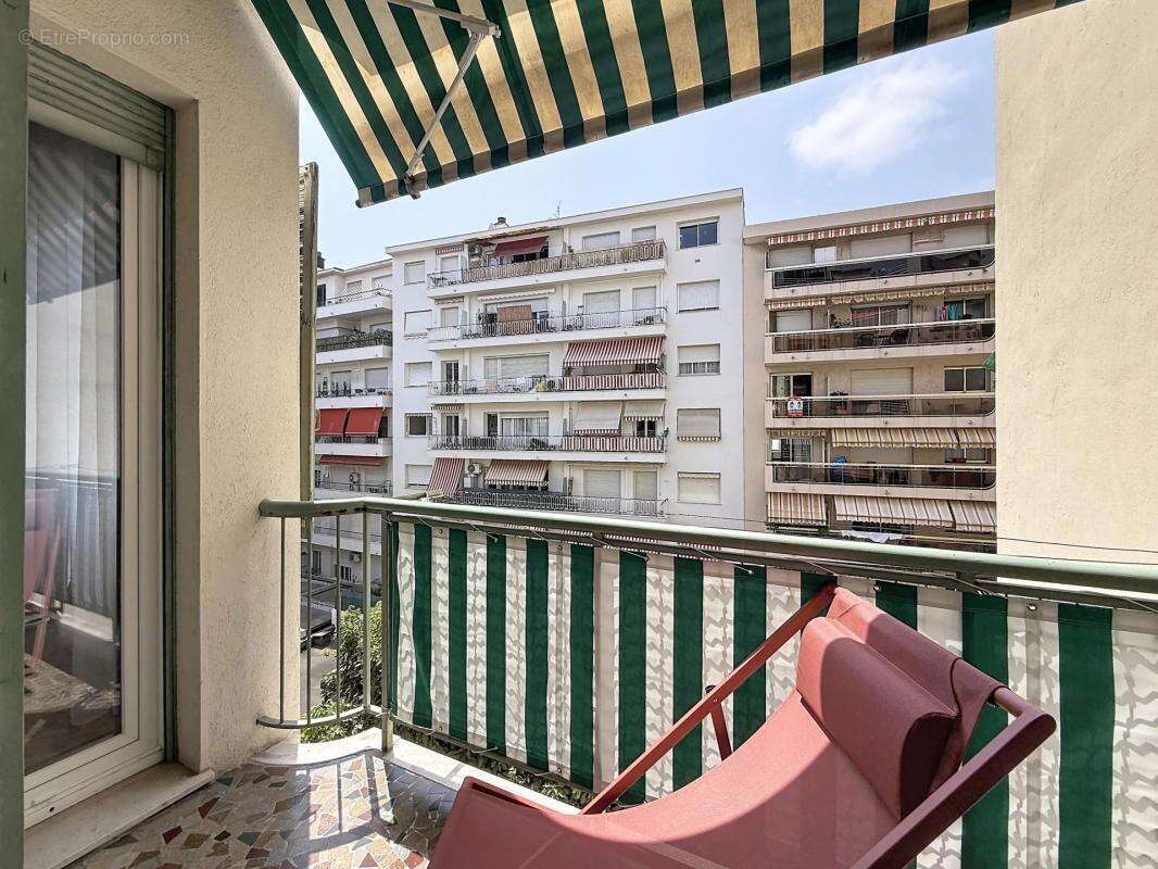 Nice Gambetta / Musiciens, 3 pièces rénové avec balcons - photo 11