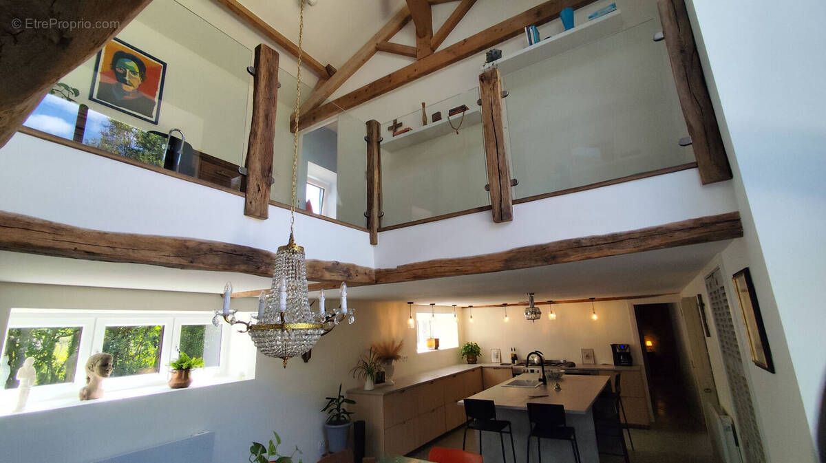 Maison à MAUPREVOIR