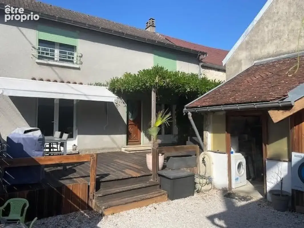 Photo 1 - Maison à SAINTE-COLOMBE-SUR-SEINE