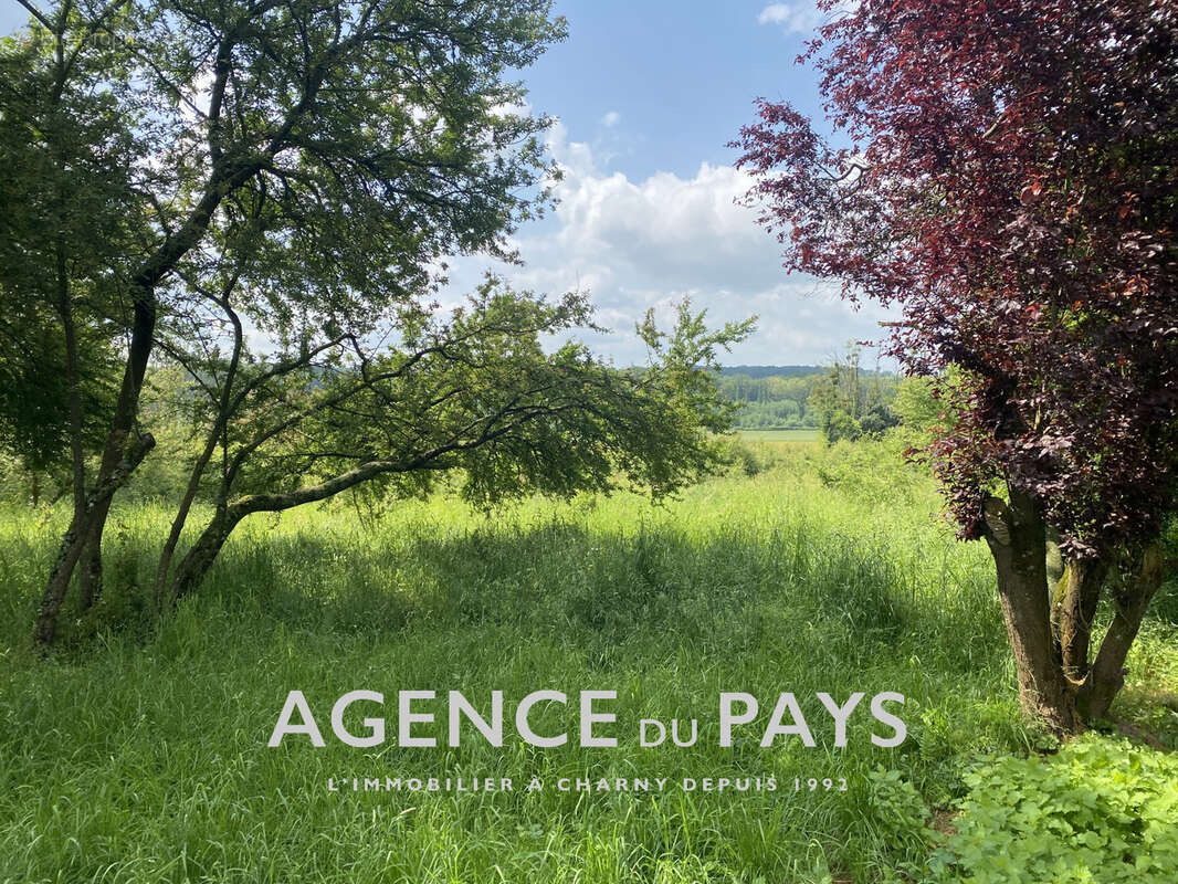 Maison à CHARNY