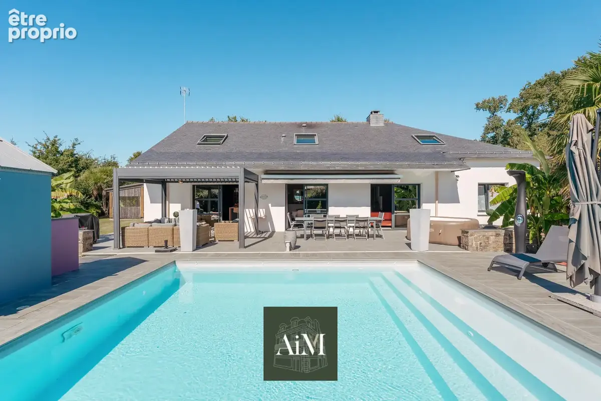 Photo Maison à Saint-Ave au prix de 1 260 000€