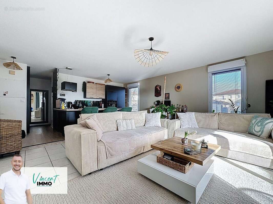 Appartement à L'ISLE-D'ABEAU