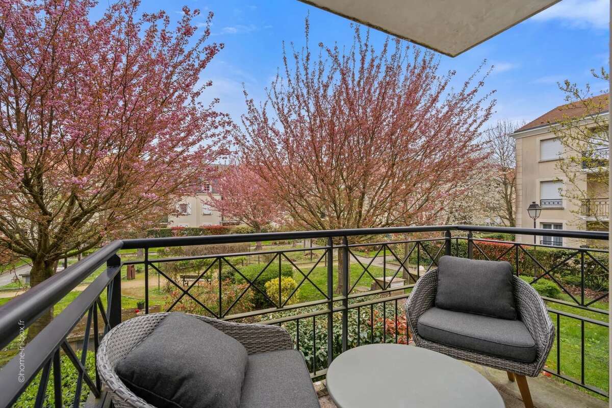 Appartement à BUSSY-SAINT-GEORGES