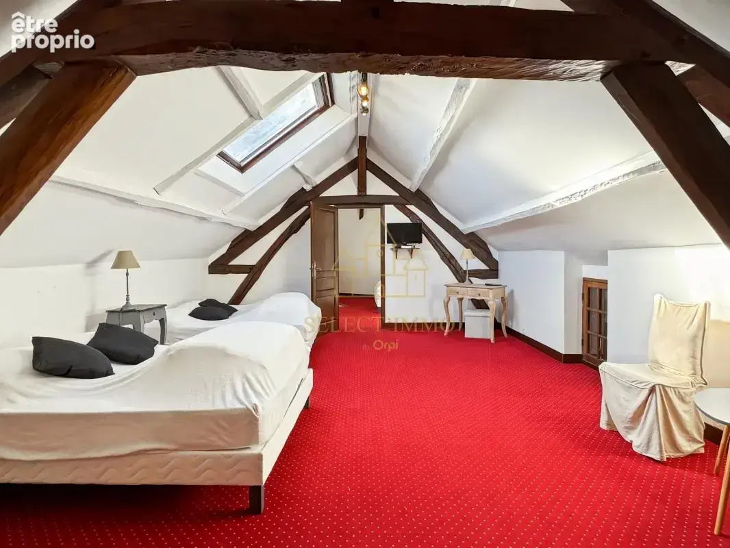 À moins d’1h de Paris – Propriété de charme de 480 m² dont dépendances : un fort potentiel pour un projet de gîte - photo 31