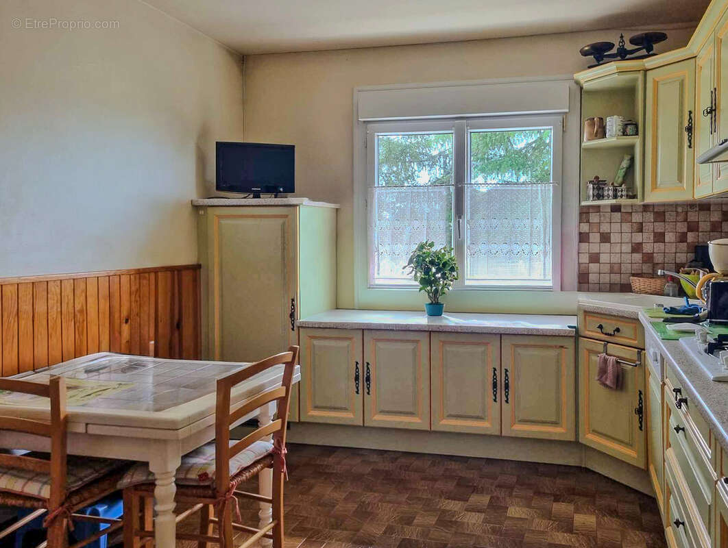 Maison à SAINT-CALAIS