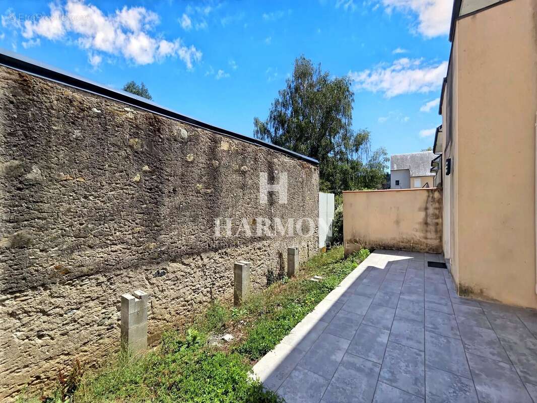 Maison T5 en centre ville d'Oloron - photo 9