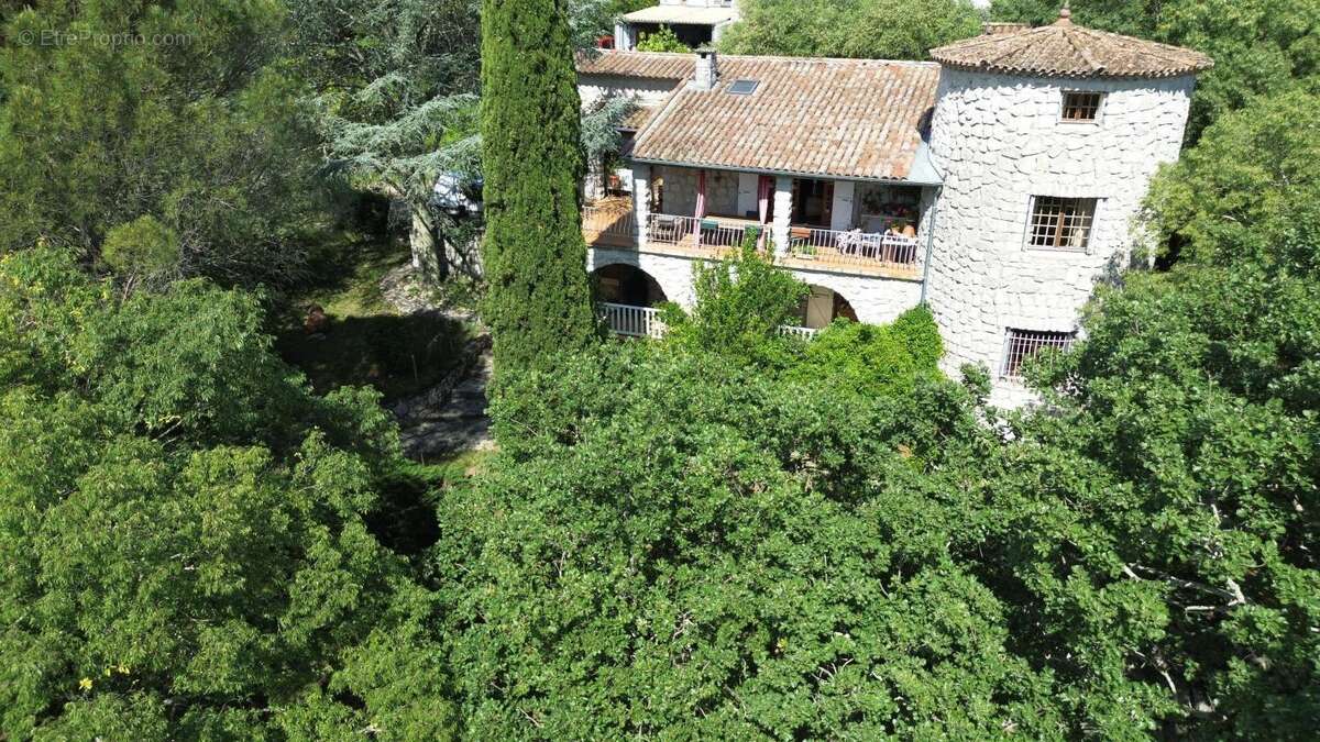 Maison à SAINT-ALBAN-AURIOLLES