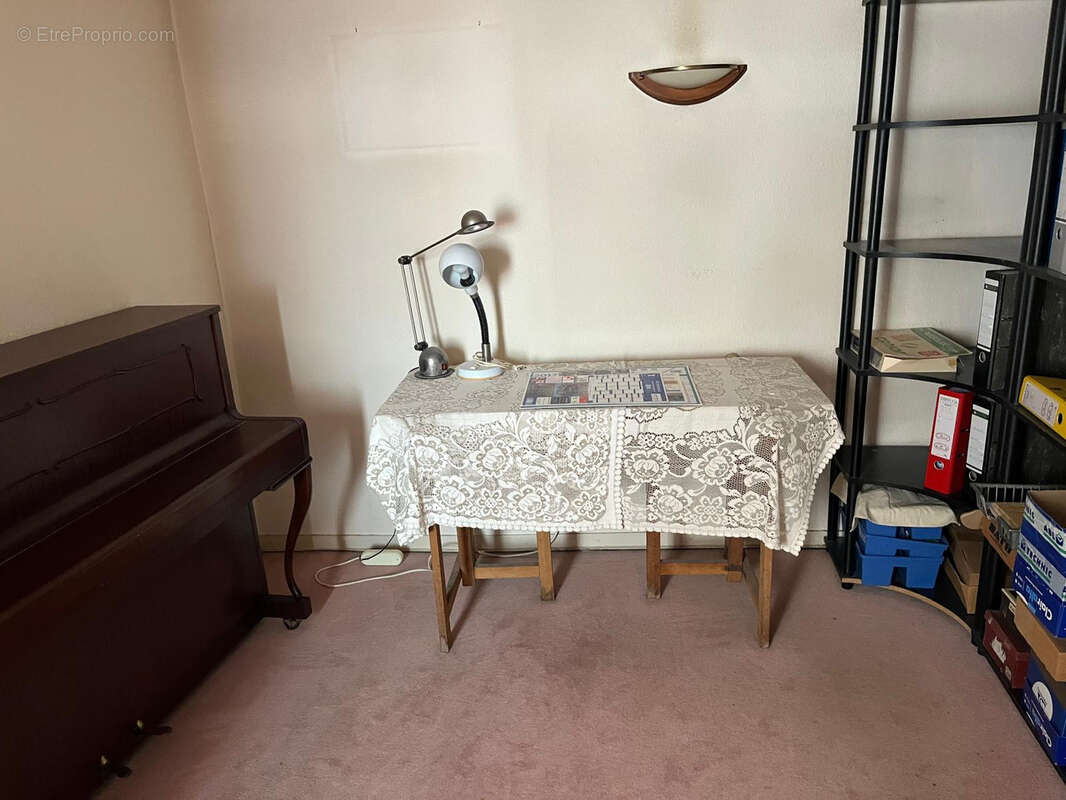 OPPORTUNITÉ RARE AU CŒUR DE WISSEMBOURG : Murs commerciaux d'une institution locale & Appartement de fonction - photo 13