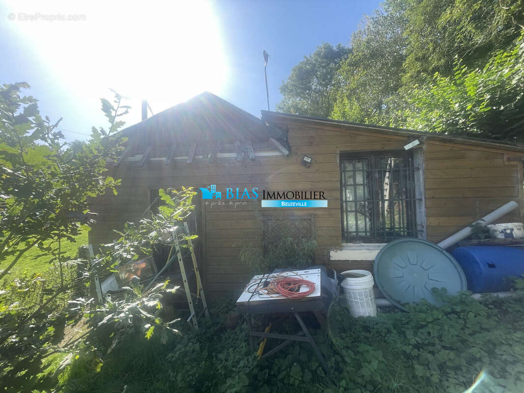 Maison 40 m² à Saint-Pierre-Du-Val  - photo 5