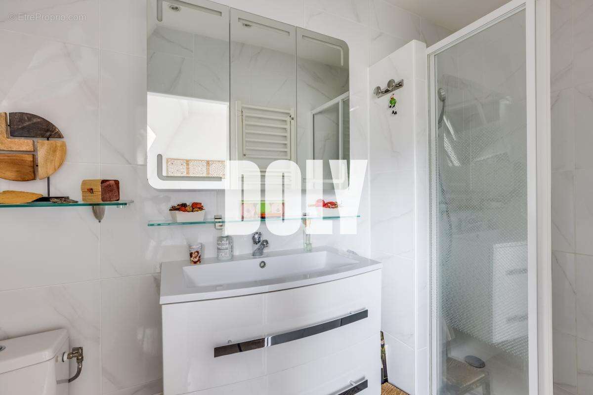 DOLY - Appartement 2 pièces - 32m2 - PLACE DES TERNES - 75017 - photo 8