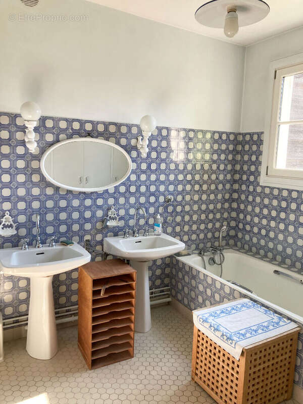 Maison à SAINT-GRATIEN