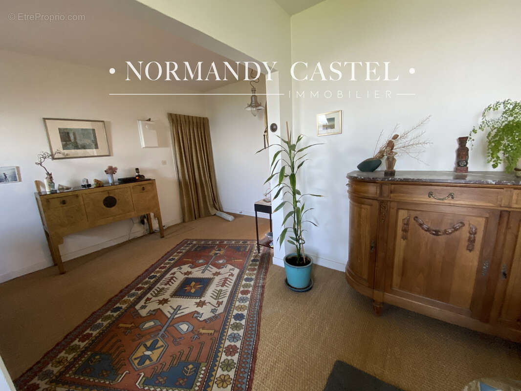 Appartement à TROUVILLE-SUR-MER