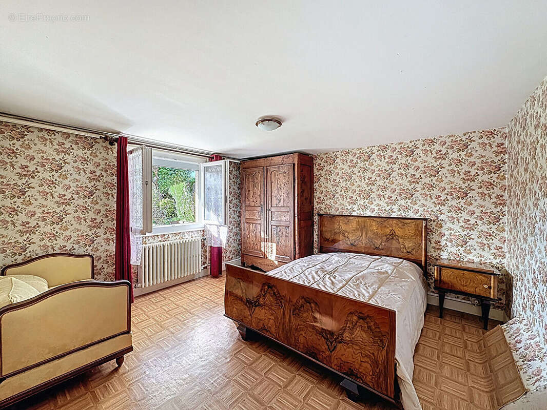 Maison à CLERMONT-FERRAND