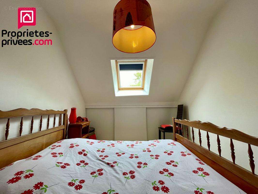 Maison à LA CHAPELLE-CARO