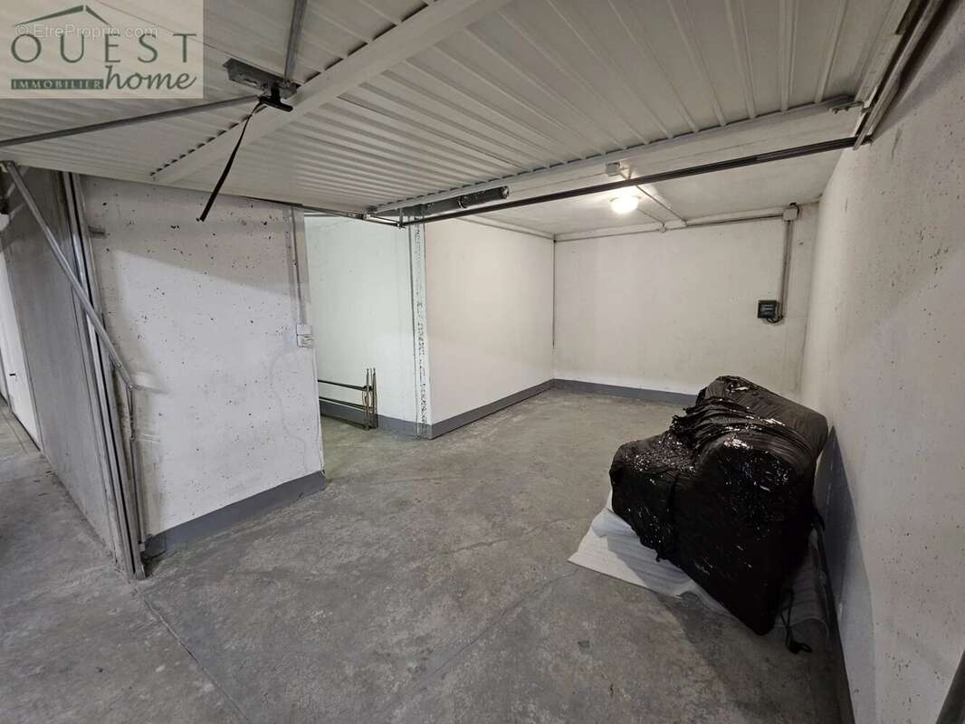 Appartement à SAINT-GENIS-LES-OLLIERES