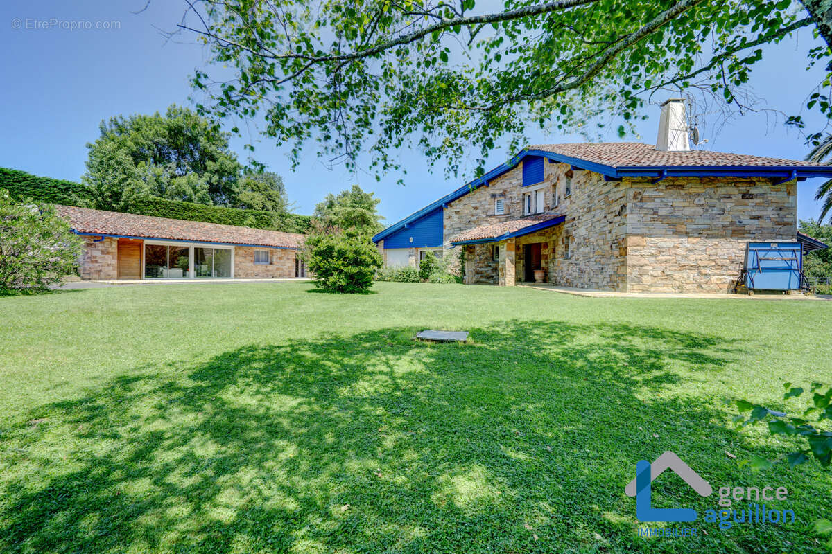 Maison à URRUGNE