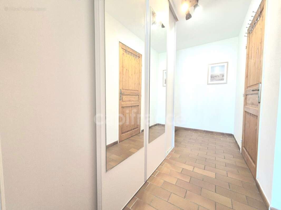 Appartement t2 + parking + piscine à vendre six-fours-les-plages (83) - photo 6