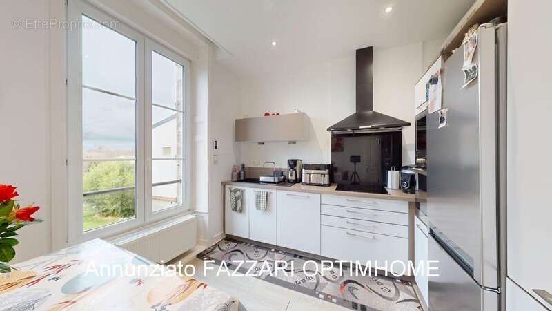 À Vendre en exclusivité à Dun sur meuse, Grande Maison de Maître avec Revenus Locatifs, proche Belgique et Luxembourg ! 244 m² h - photo 8