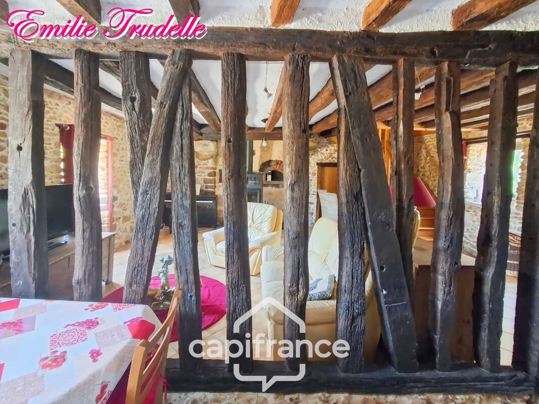  Longère de caractère du XVe siècle à vendre 5 pièces NUILLE LE JALAIS (72)  – 105 m²- 3ch – Terrain de 1 823 m² - photo 21