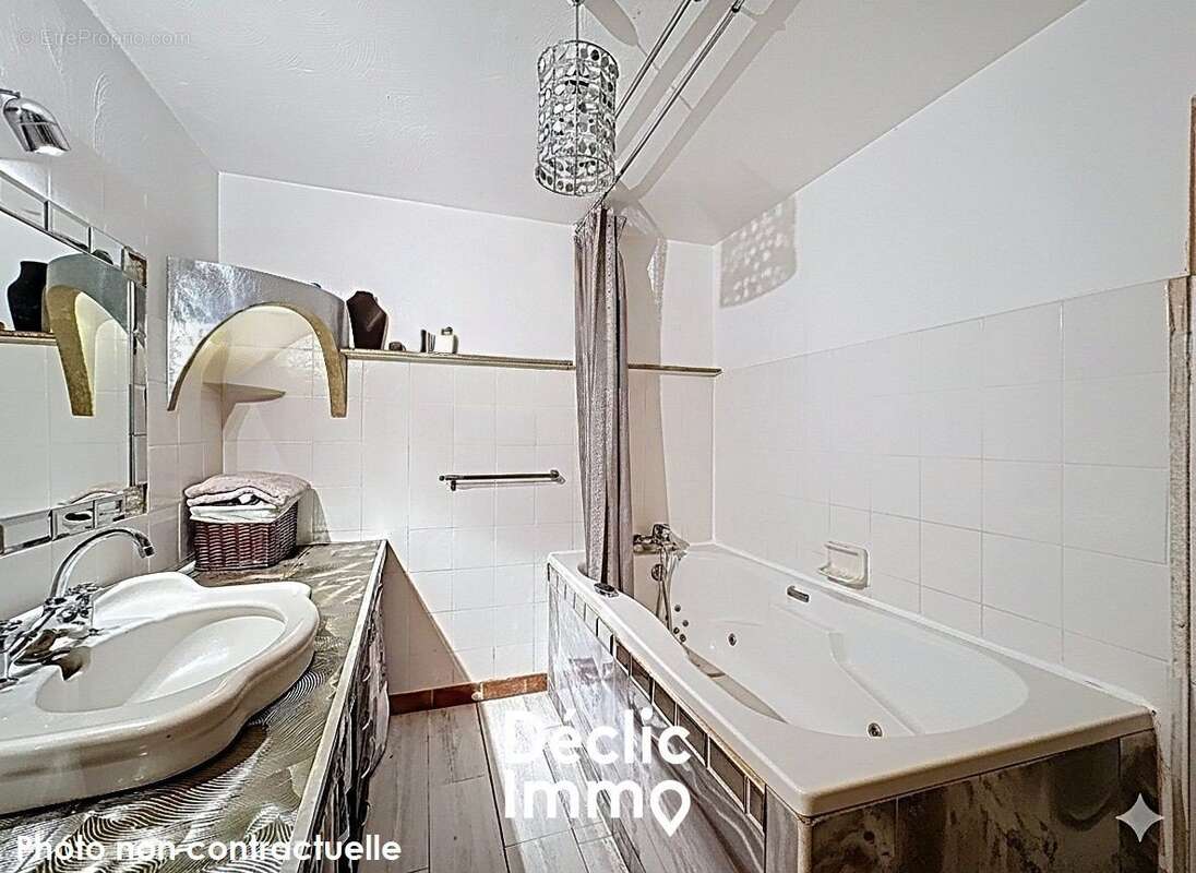 Grand studio - espace nuit - roquebrune-sur-argens - photo 7