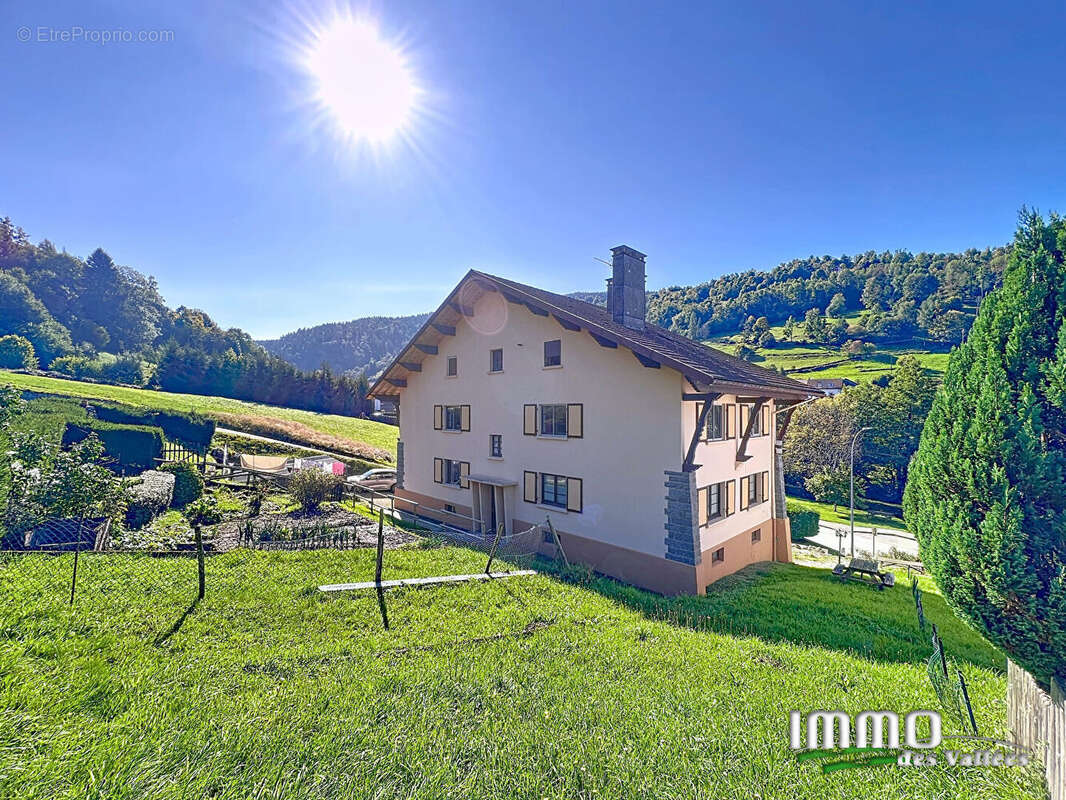 Appartement à LA BRESSE
