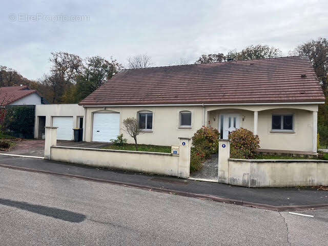 Maison à BULGNEVILLE