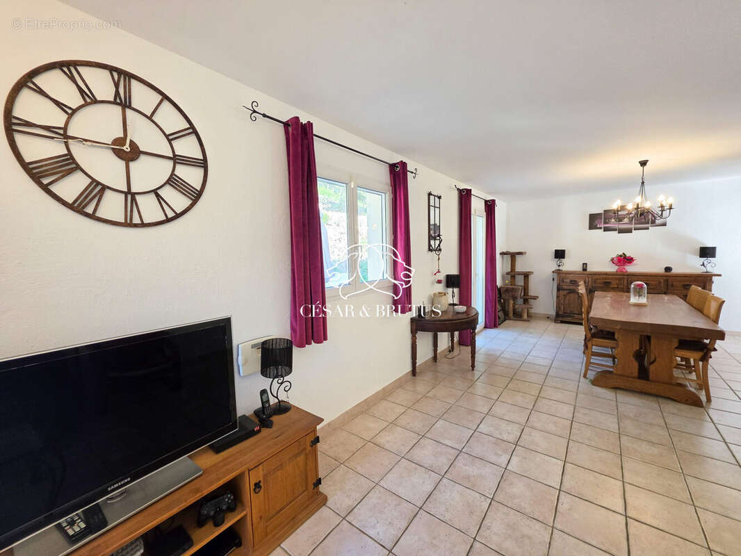 Maison 7 pièces 141 m² à vendre à Champier (38260) - photo 6