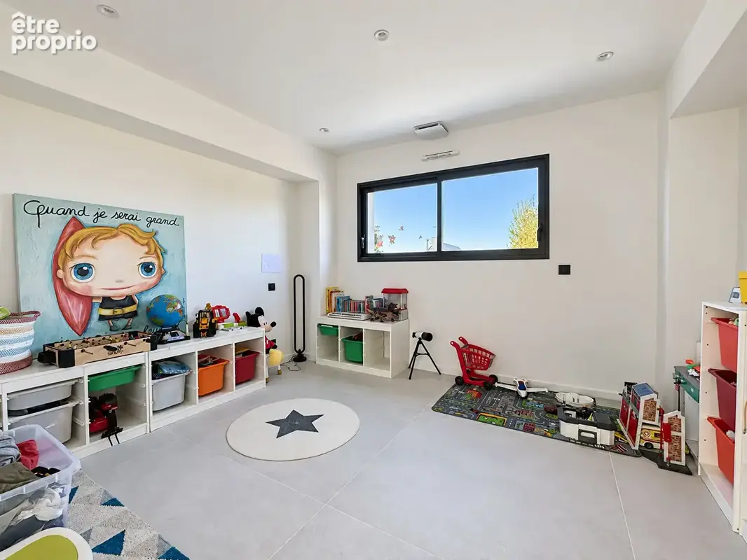 Maison de 2024 aux prestations de qualités, commerces et écoles à proximité - photo 11