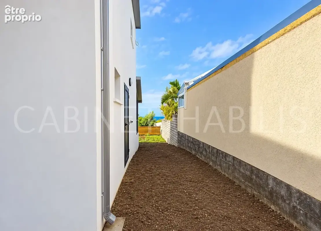 À vendre   villa neuve f4 - à saint pierre   455 000 € - photo 9