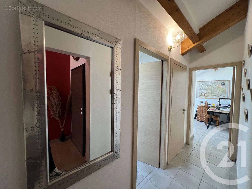 Appartement 100 m² à Bastia  - photo 16
