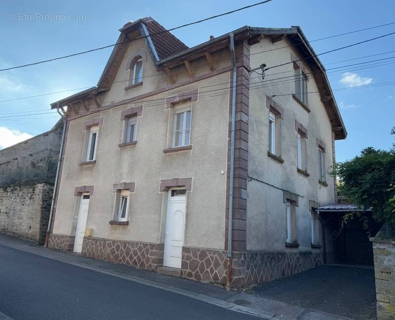 Maison à CIREY-SUR-VEZOUZE