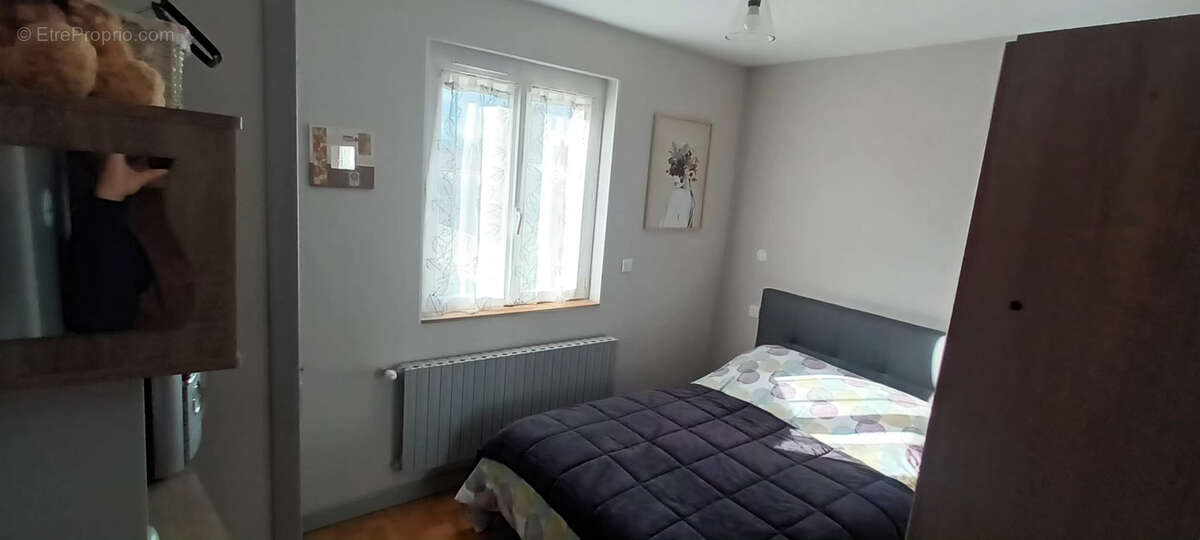 Maison à SAINT-ROMAIN-DE-JALIONAS