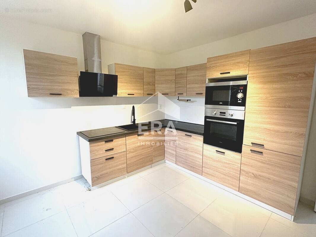 Maison à MISY-SUR-YONNE