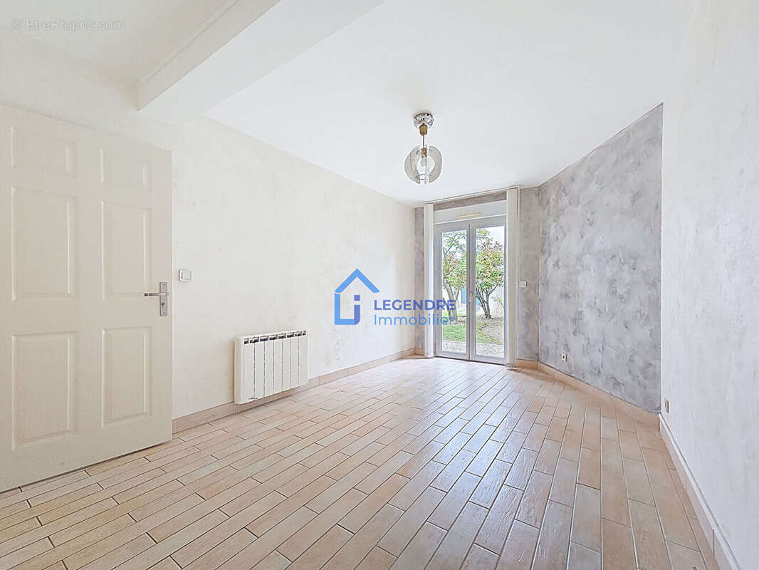 Maison à PIERRELAYE