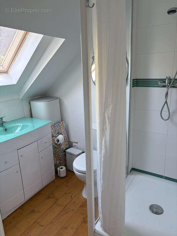 Maison à AMBRIERES-LES-VALLEES