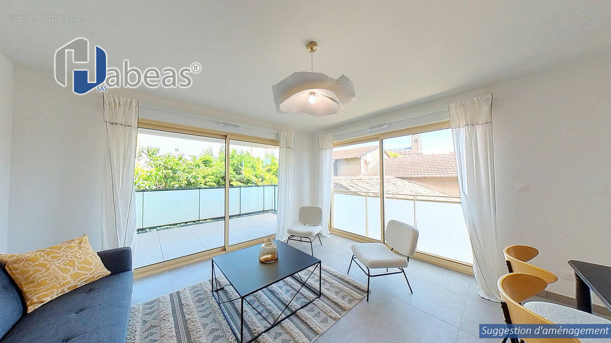 Appartement à CRAPONNE